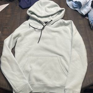 Alphalete hoodie